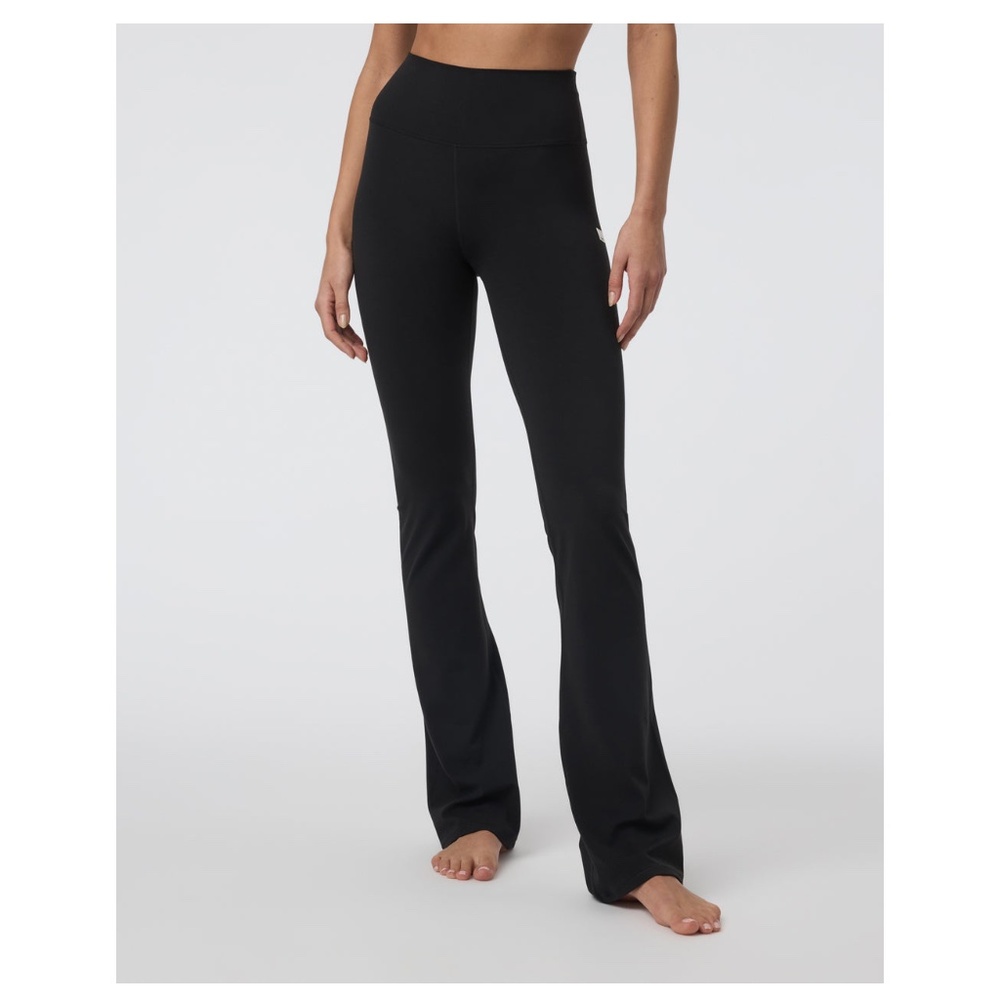 Vuori All the Feels Slim Flare Size XS Women's Black
